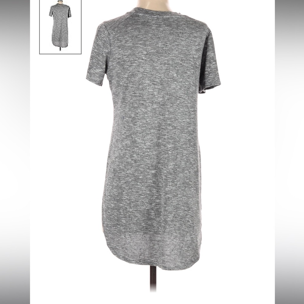 EUC Mossimo Heather Gray Knit Side Split Swing Top